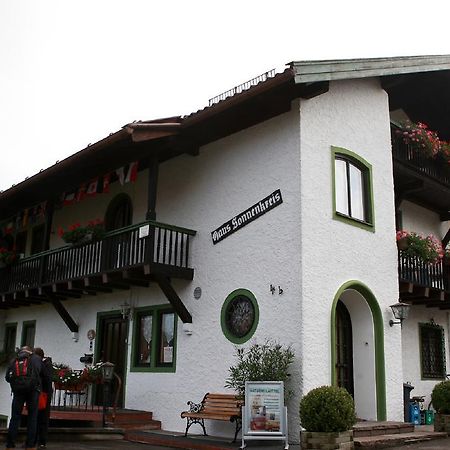 Ferienwohnungen Gaestehaus Sonnenkreis ルーポルディング エクステリア 写真